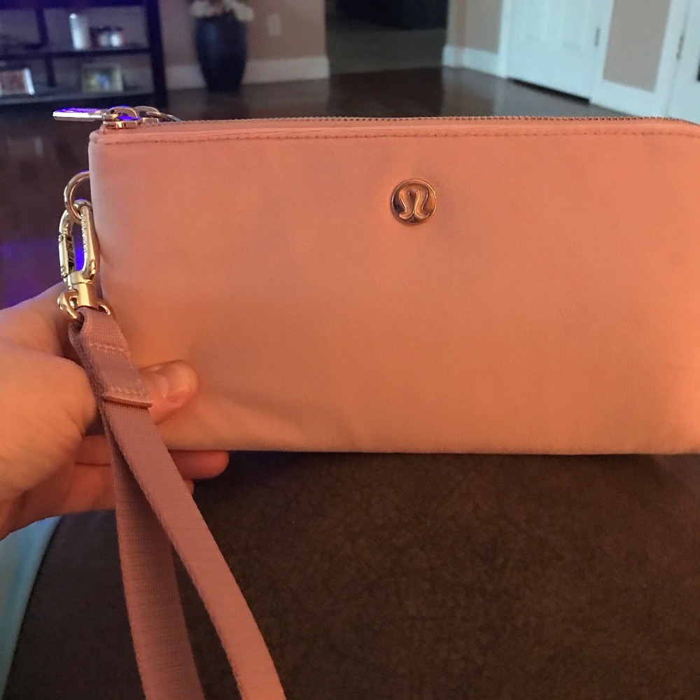 Brand new Lululemon wristlet